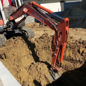 01C876C1-5889-40FC-8DB8-A070C1659E0E